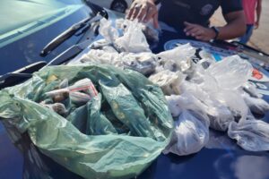 drogas sacolas gcm guarda civil municipal carro com drogas pinos de cocaína