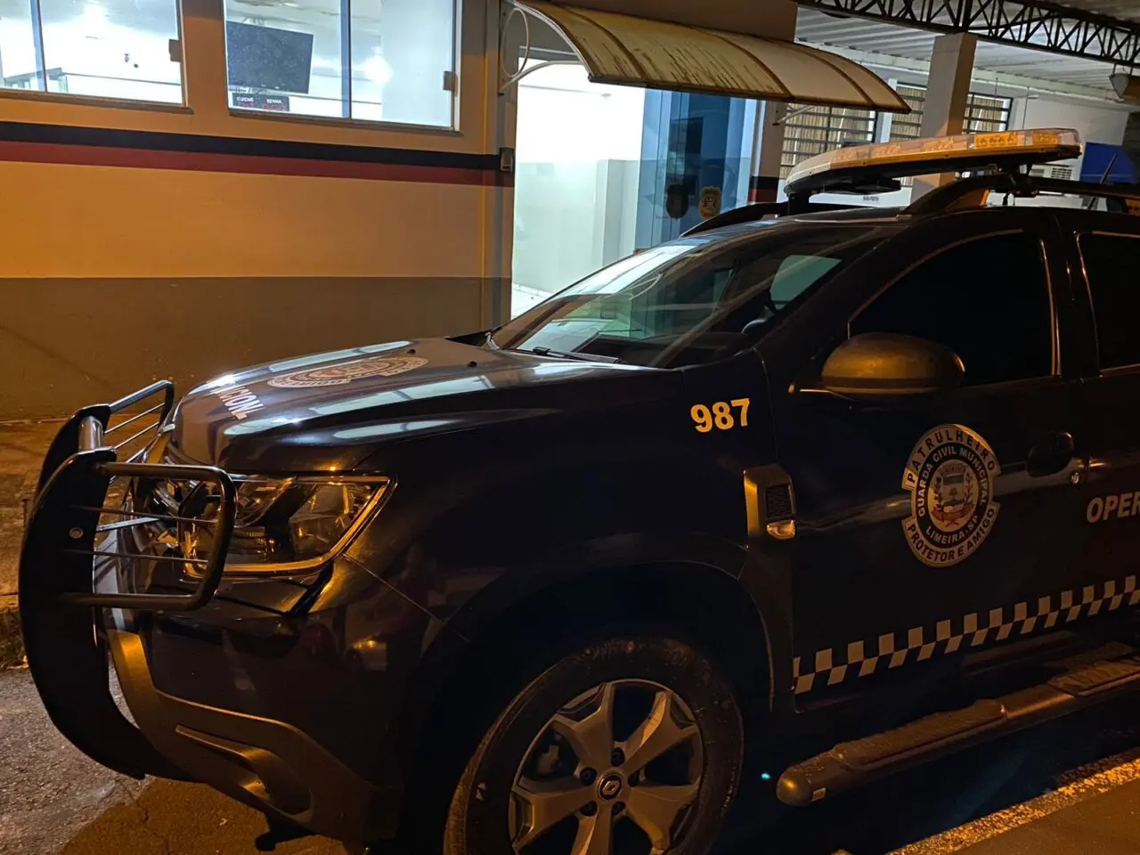 Mulher é agredida e tem Cobalt roubado no Piratininga, em Limeira