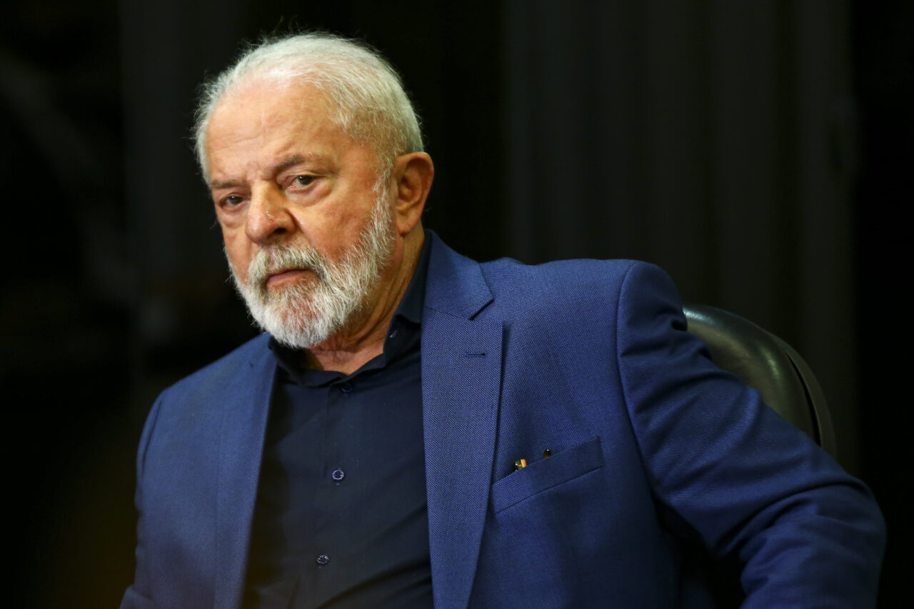 governo Lula com pneumonia