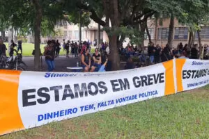 Prefeitura de Limeira oferece 8% de reajuste para servidores; para professor, 13,45%