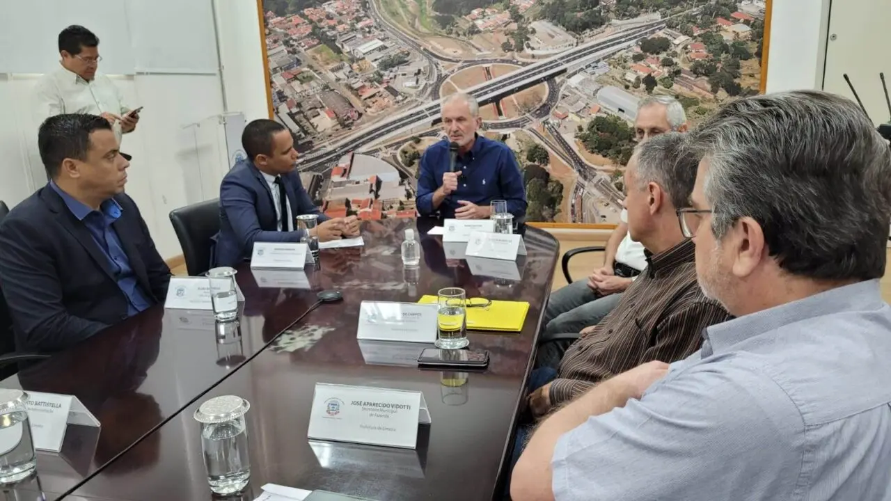 prefeitura de limeira prefeito botion limeira mesa política negociações