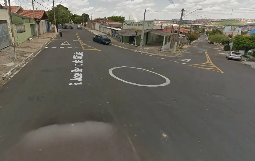 Vectra é furtado no Olga Veroni, em Limeira