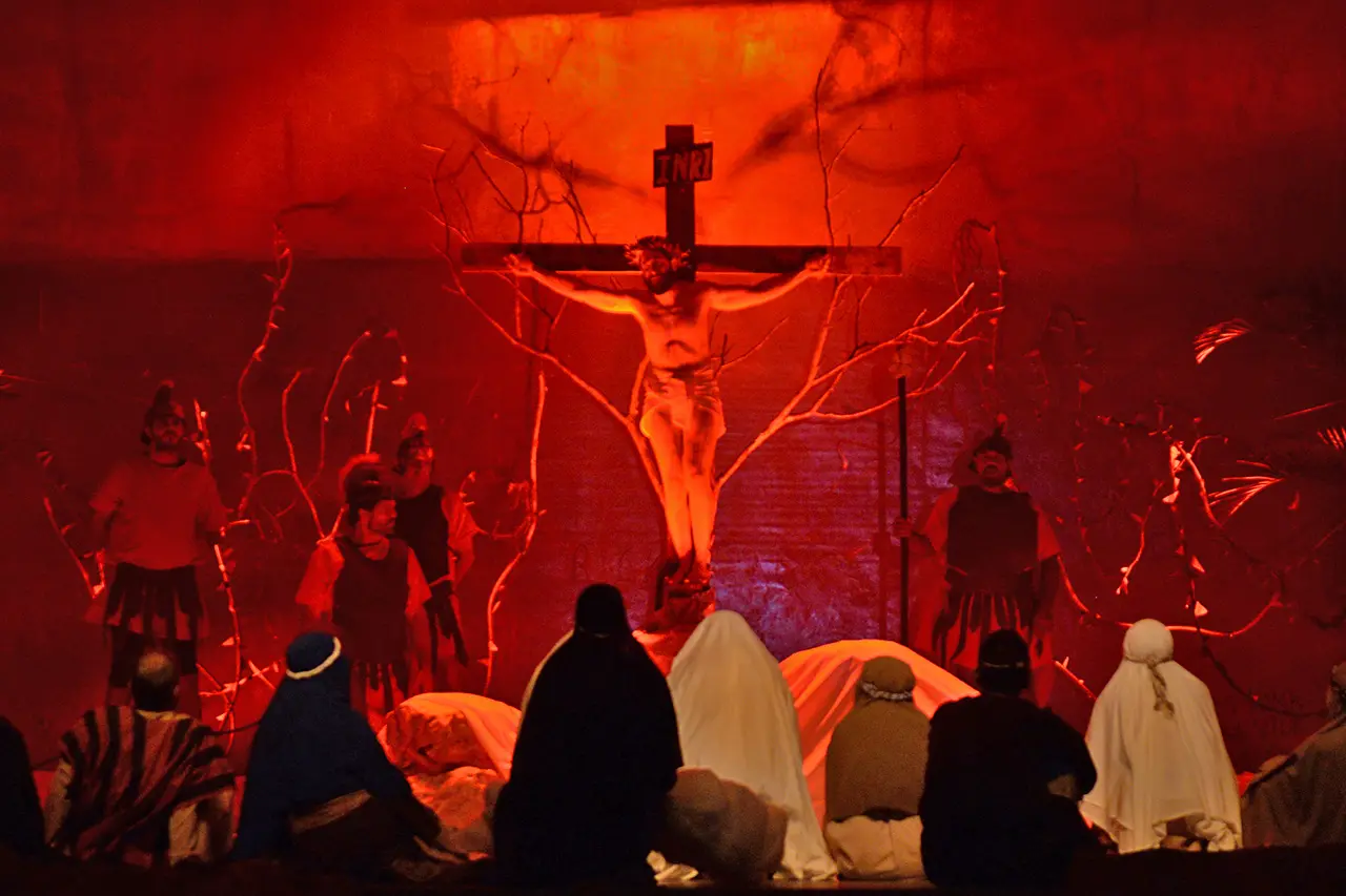 paixão de cristo páscoa via sacra limeira