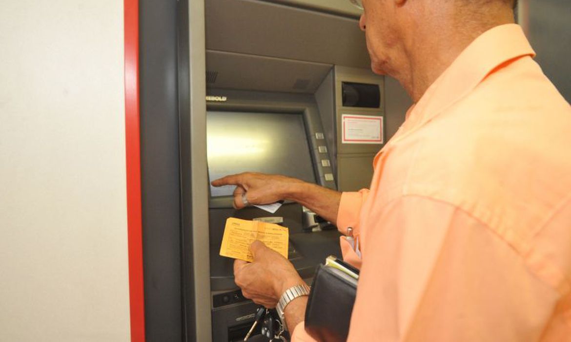 Bancos não terão atendimento presencial no feriado de Tiradentes