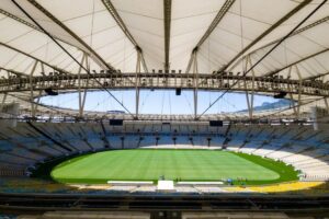 Brasileiro Vasco e Palmeiras fazem duelo de invictos no Maracanã