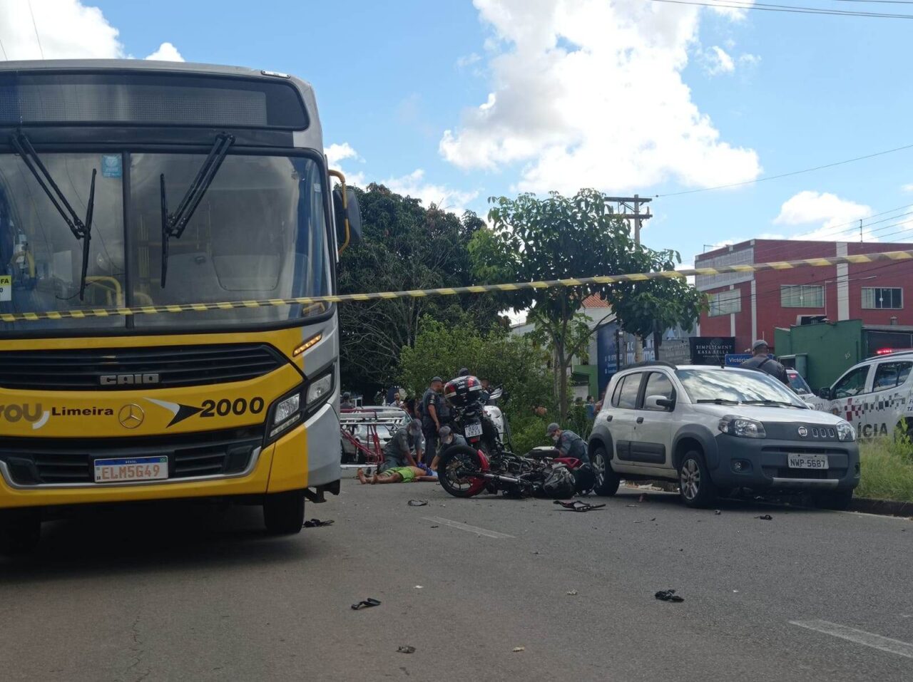 acidente limeira sp moto ônibus batida fuga polícia