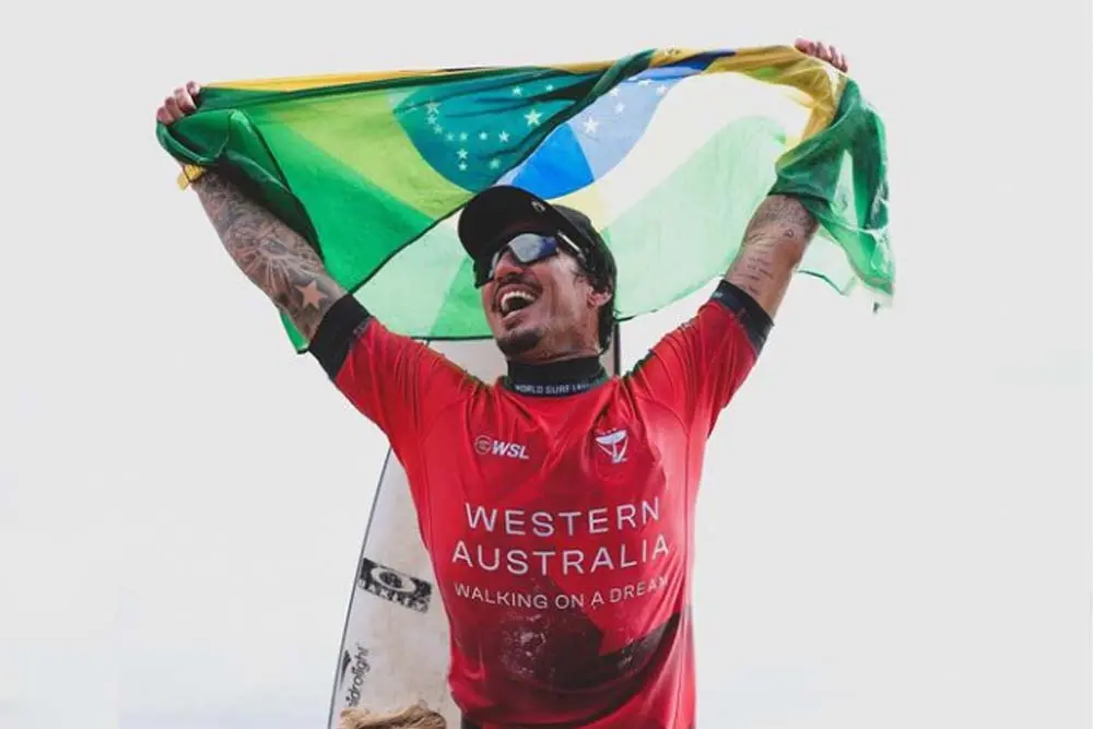 Medina vence Filipinho e vai para a semifinal em Margaret River