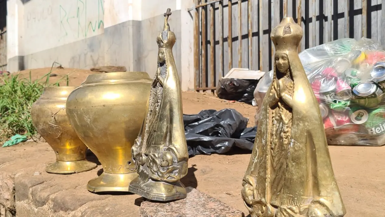 GCMs encontram vasos e imagens