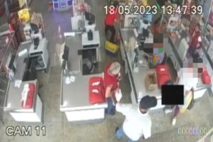 Bandidos armados roubam supermercado