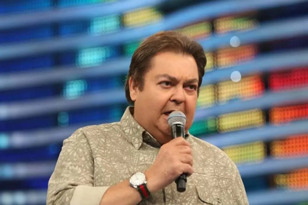 Faustão deixa programa na Band após um ano e meio