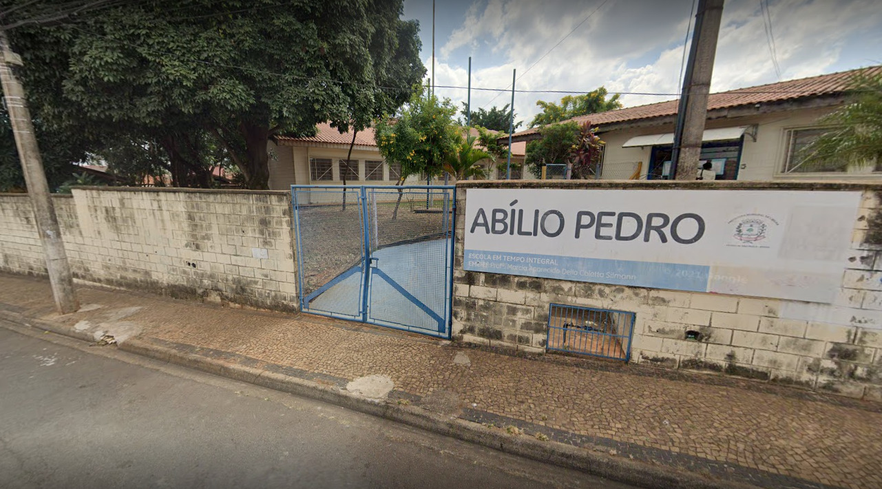 Ladrão é preso furtando escola no Abílio Pedro, em Limeira