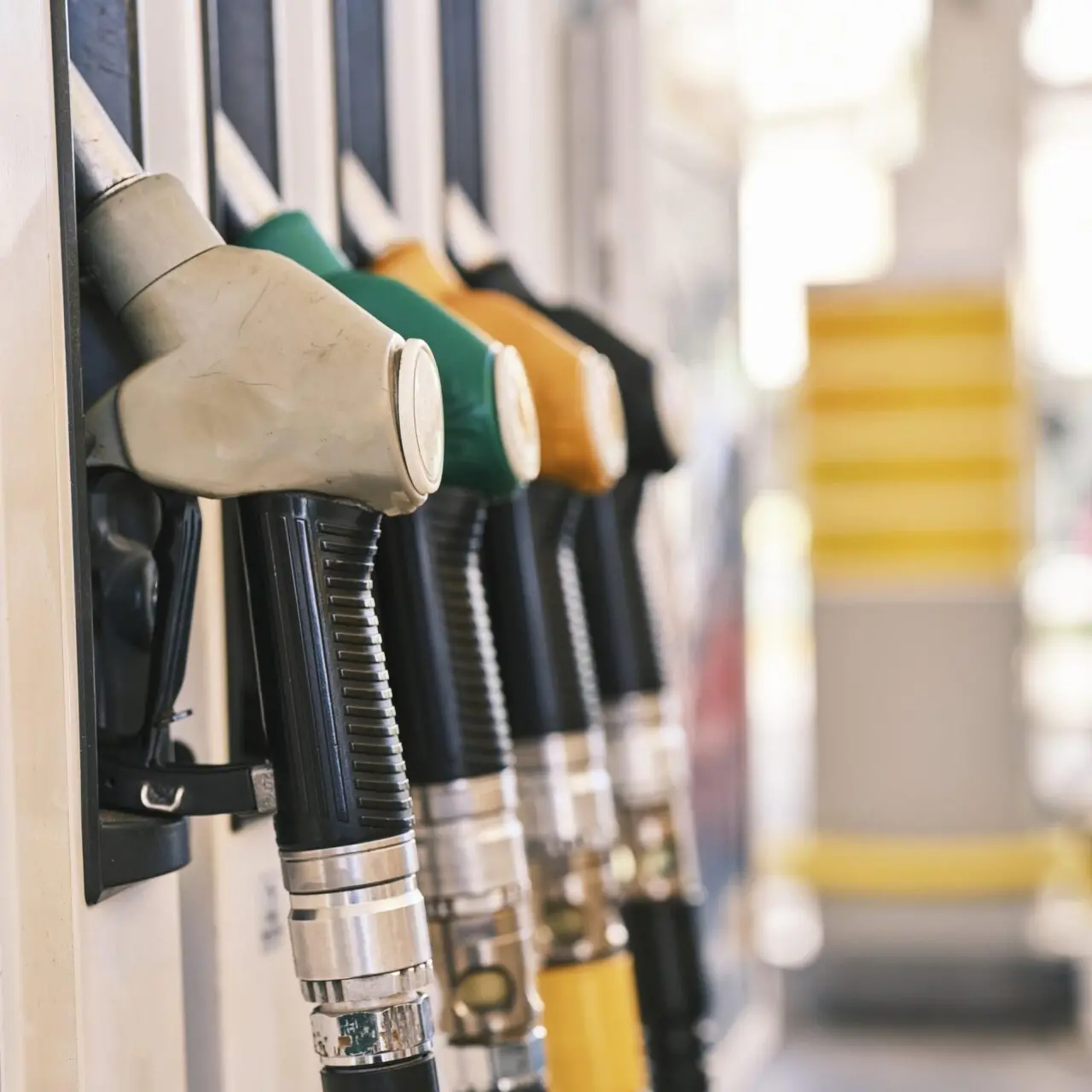 Petrobras reduz em R$ 0,44 valor do diesel e em R$ 0,40 o da gasolina
