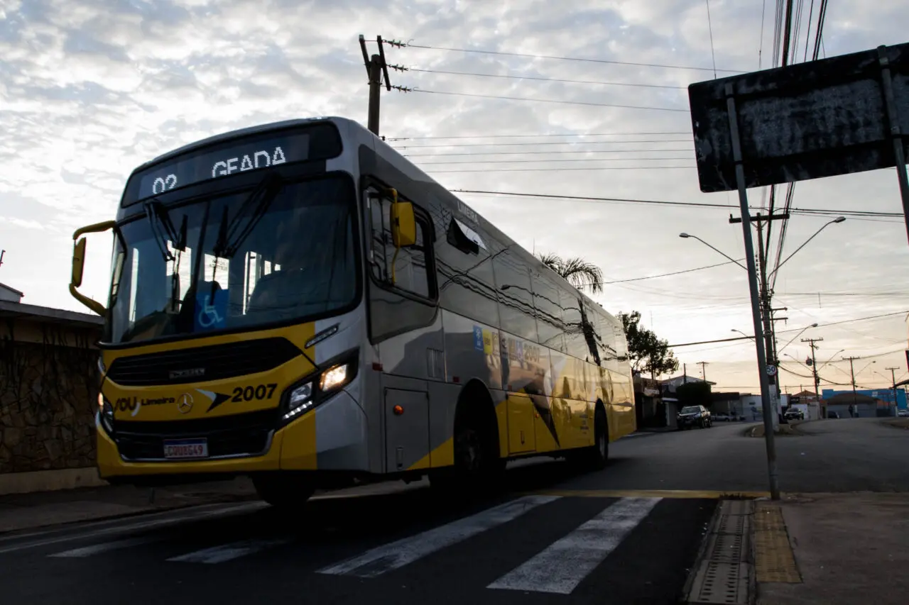 Sindttrul aumenta prazo para negociação com empresa sobre aumento salarial