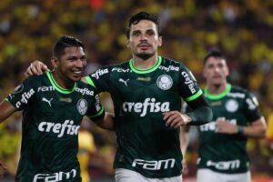Veiga e Gómez garantem vitória do Palmeiras na Libertadores