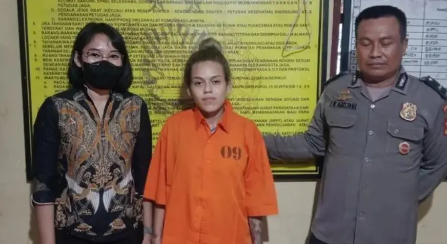 Brasileira presa com droga na Indonésia é condenada a 11 anos