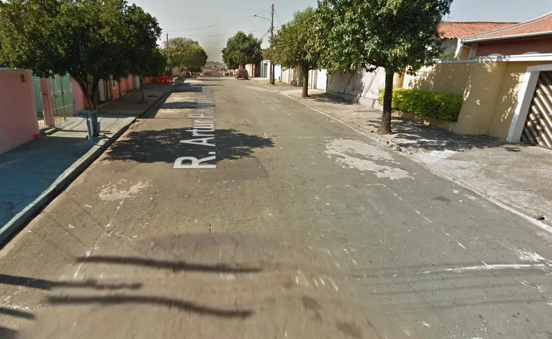 Fan é furtada em frente de casa no Nova Suíça, em Limeira