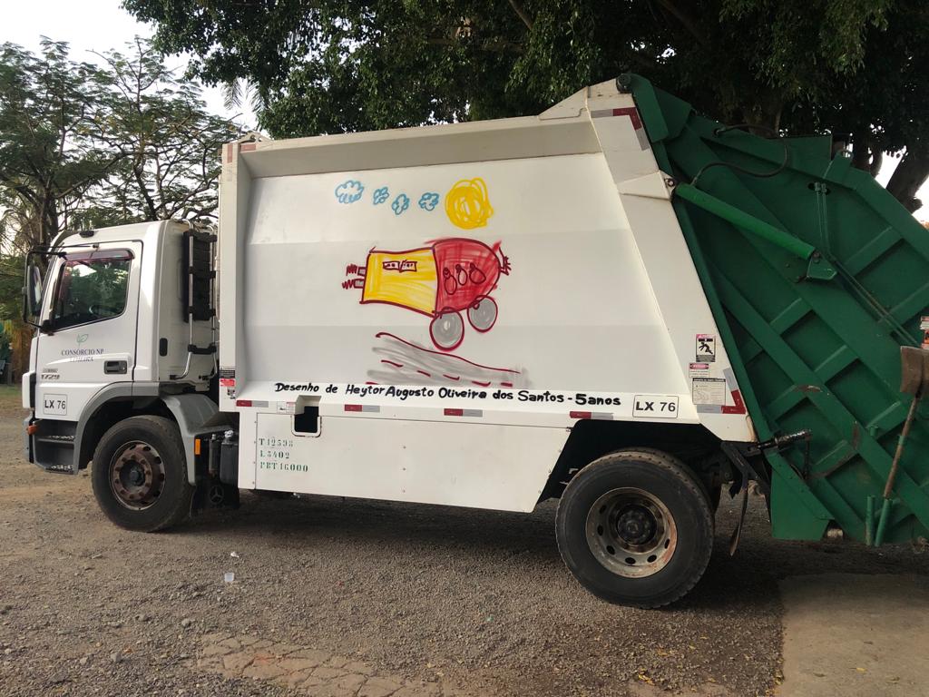 Filhos de coletores ilustram caminhões de lixo que circulam por Limeira  2