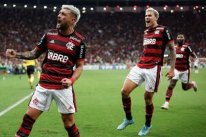 Flamengo e Palmeiras lideram arrecadações em premiações da Conmebol