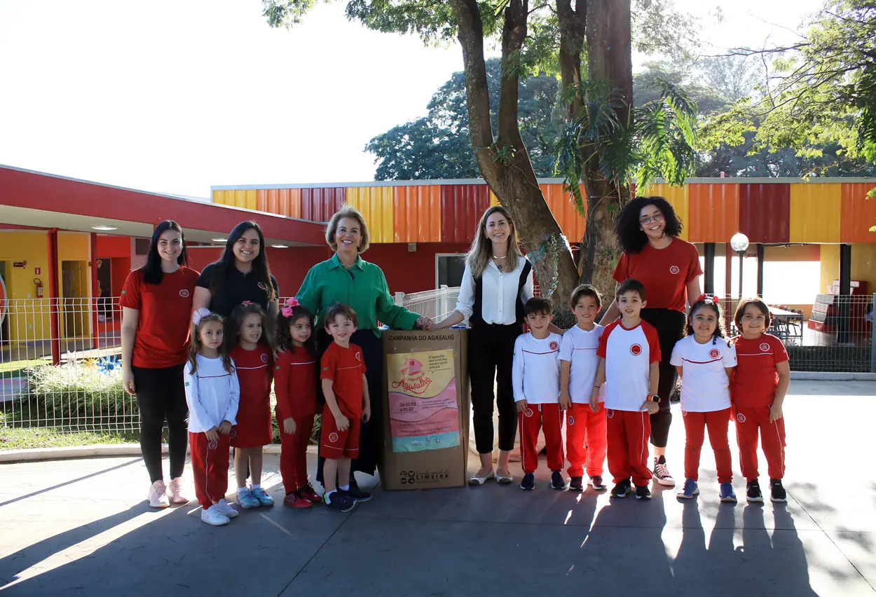 Fundo Social recebe doação de cobertores e roupas