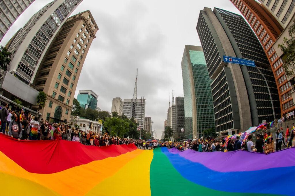 Pluralidade: Marcha para Jesus e Parada LGBT+ movimentam a cidade no feriado