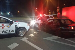 PM recupera veículo após roubo no Cidade Universitária, em Limeira