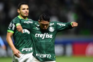 Palmeiras fecha fase de grupos com melhor campanha geral