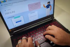 Prazo para inscrição no Prouni termina nesta sexta-feira