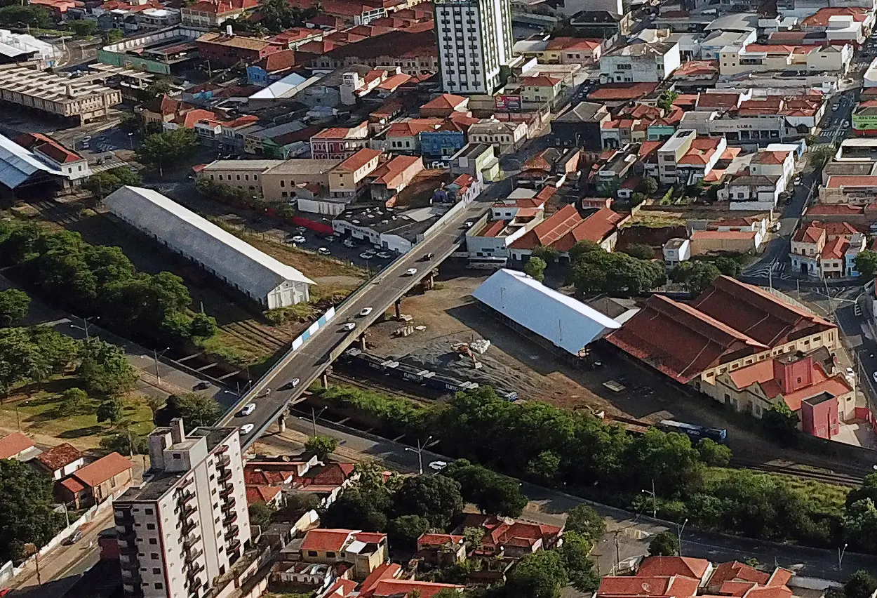 Viaduto Jânio Quadros receberá recuperação estrutural