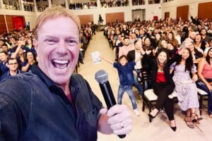 'Show de vendas' com Ciro Bottini acontece em Limeira