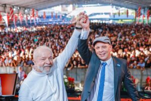 'Derrotamos Bolsonaro, mas não derrotamos os bolsonaristas ainda', diz Lula em evento com metalúrgicos'Derrotamos Bolsonaro, mas não derrotamos os bolsonaristas ainda', diz Lula em evento com metalúrgicos