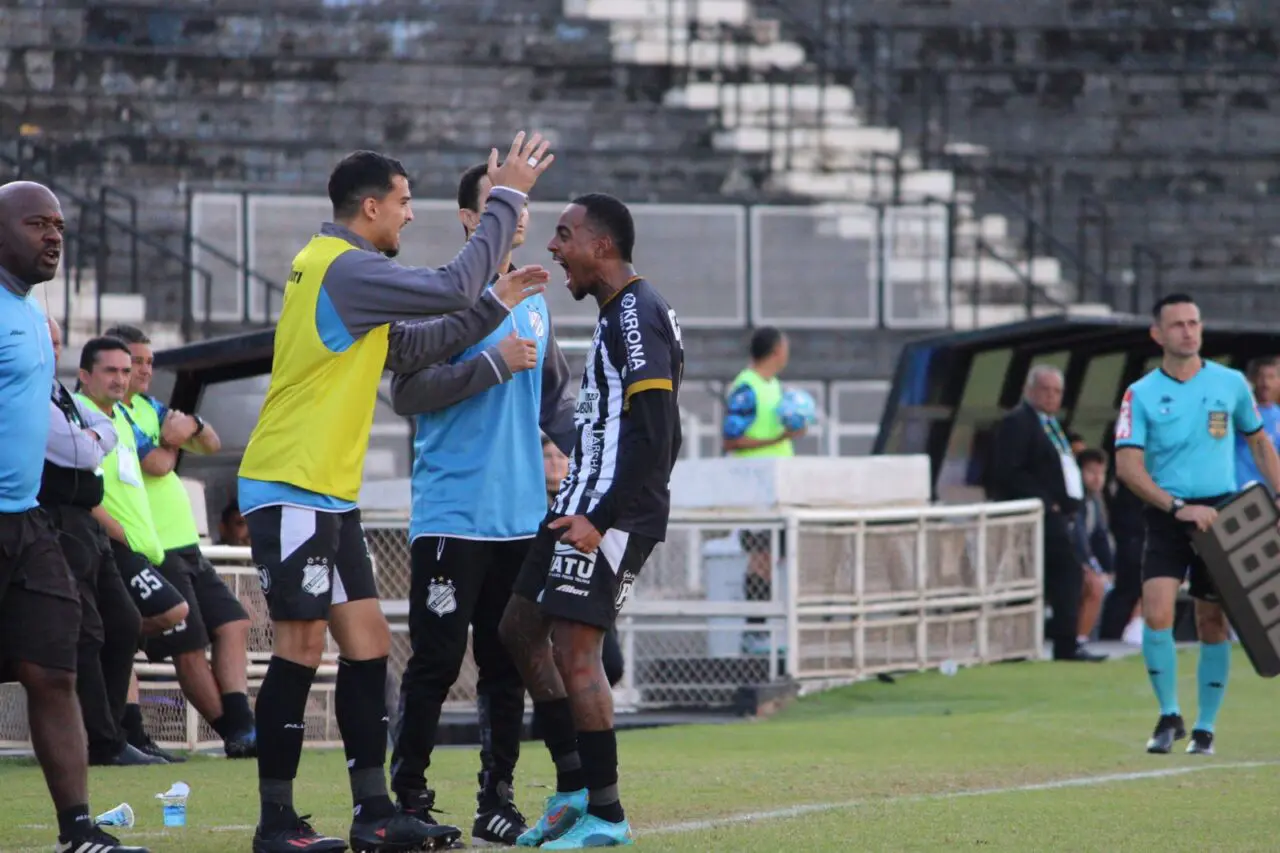 Inter recebe Patrocinense hoje no Limeirão pela série D