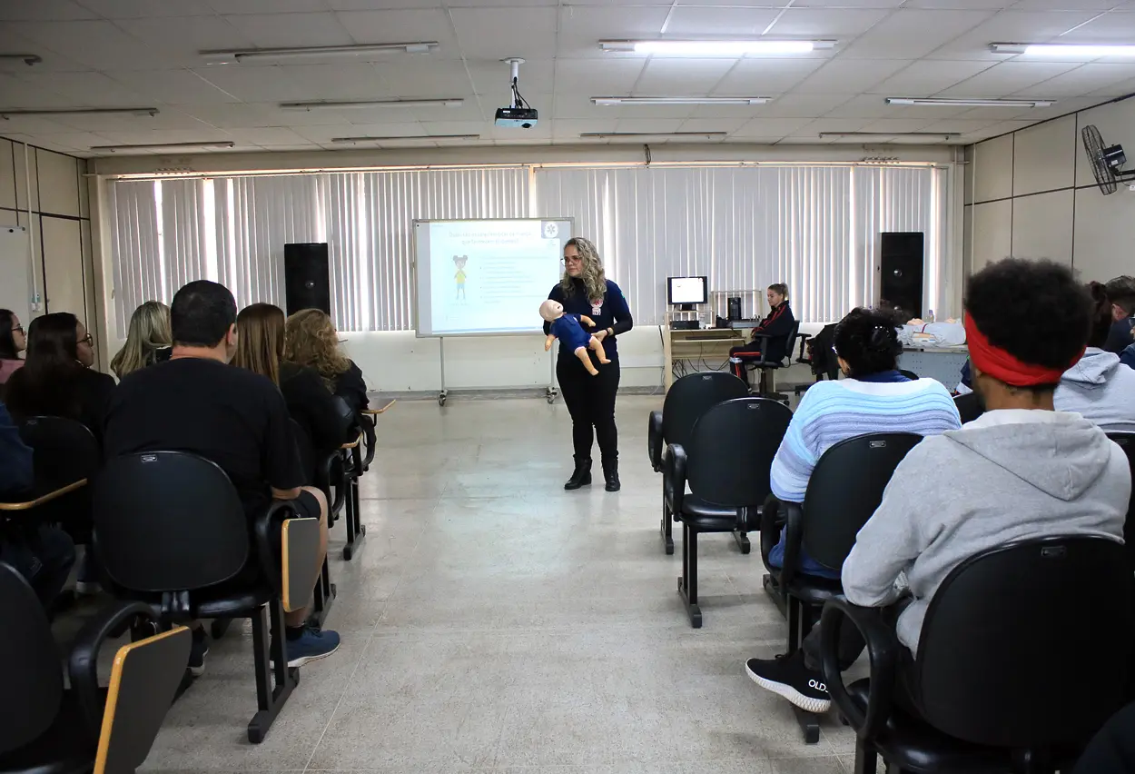 Lei Lucas: treinamento para profissionais da educação inicia nova fase em Limeira