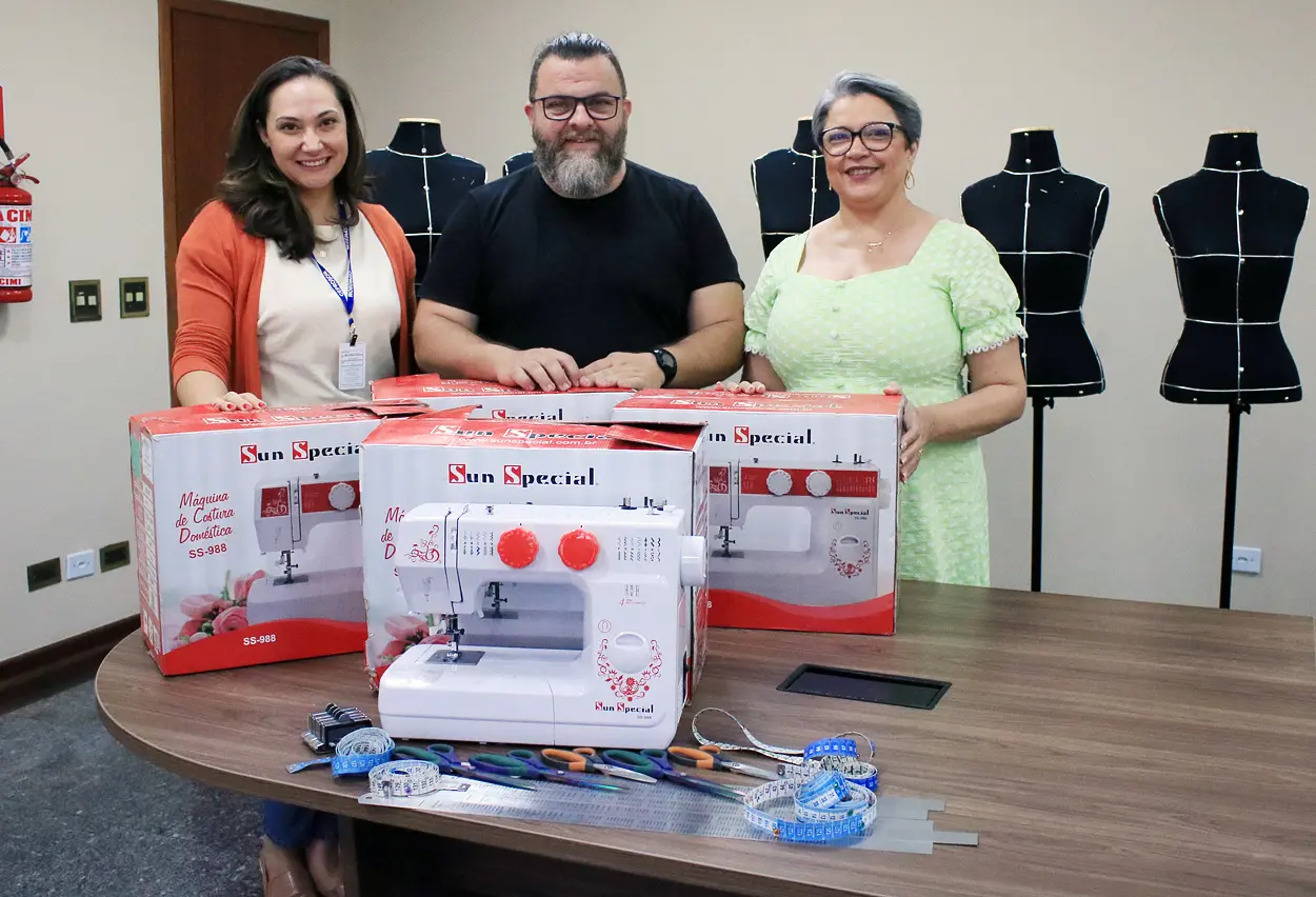 Máquinas de costura são doadas ao Ceprosom de Limeira