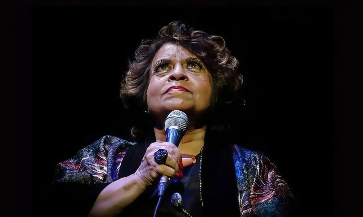 Morre a cantora Leny Andrade, aos 80 anos