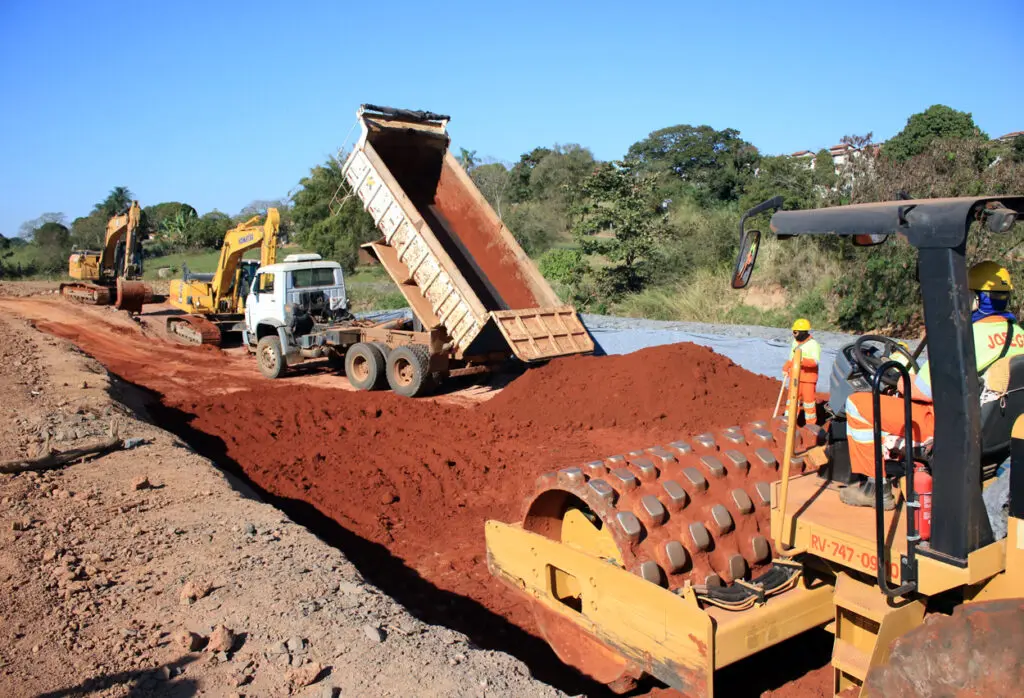 Obras do Viaduto Paulo Natal no Jd. Novo Horizonte animam comerciantes de Limeira 1