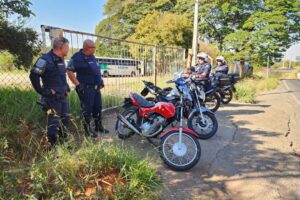 Operação conjunta entre GCM e Polícia Civil prende ladrões de motos, em Limeira 