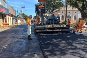 Recapeamento avança e leva melhorias a 15 km de vias em Limeira