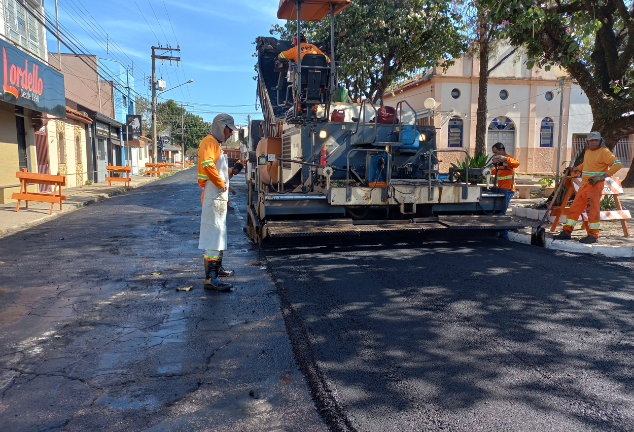 Recapeamento avança e leva melhorias a 15 km de vias em Limeira