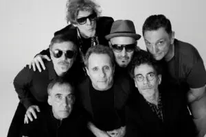 Titãs anuncia último show da turnê de reencontro em SP; veja como comprar