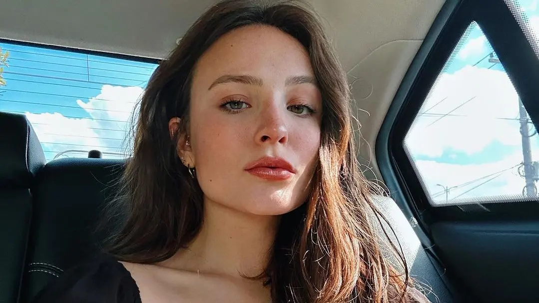 Internautas sugerem a criação da Lei Larissa Manoela para ajudar artistas mirins a gerenciar carreiras