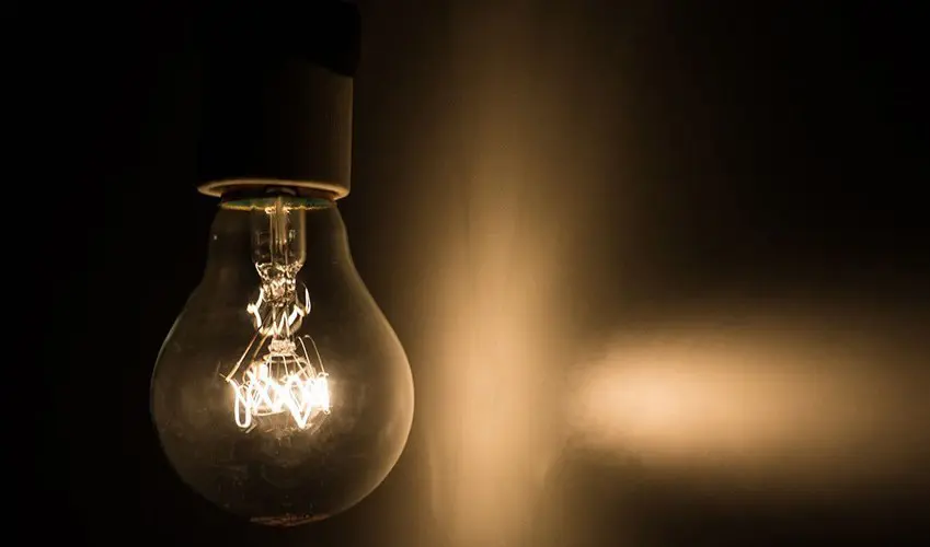 Conta de energia fica mais cara após reajuste da Elektro