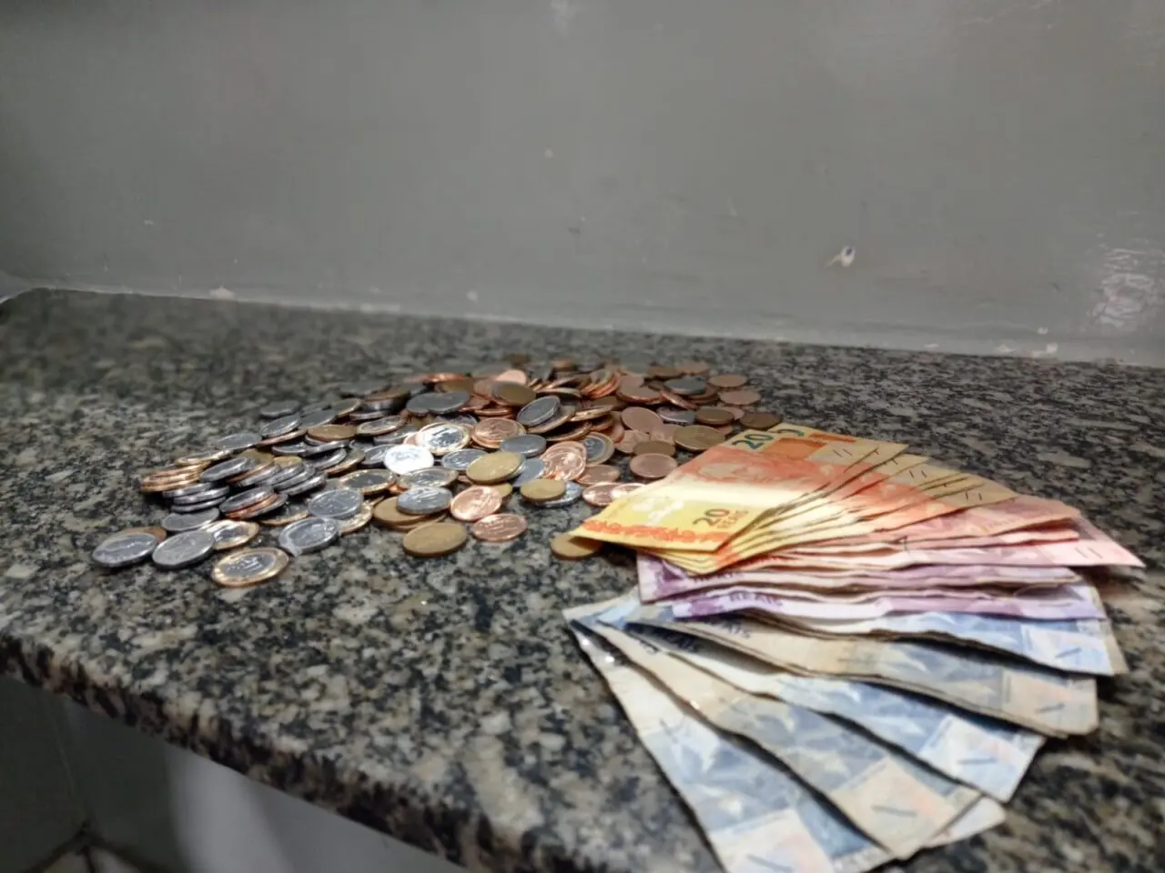 Homem é preso após furtar agência do Banco do Brasil, em Limeira