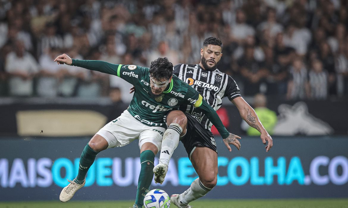 Libertadores Galo e Palmeiras iniciam duelo brasileiro nas oitavas