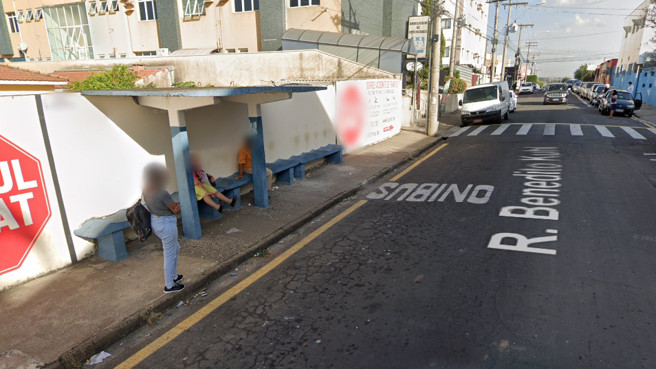 Morador de rua furta vítima que aguardava ônibus na Vila Cláudia, em Limeira