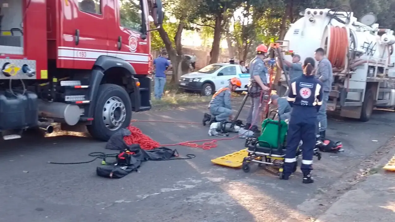 Trabalhadores morrem durante reparos em tubulação de esgoto no interior de SP