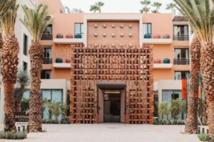 Hotel de CR7 vira 'abrigo' para turistas após terremoto no Marrocos
