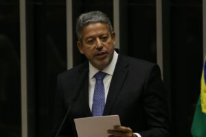Lira diz que sigilo de votos do STF, como propôs Lula, ofuscaria princípio da transparência