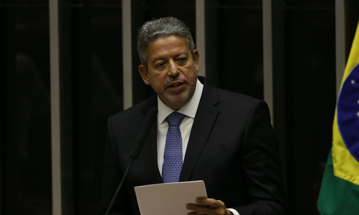 Lira diz que sigilo de votos do STF, como propôs Lula, ofuscaria princípio da transparência