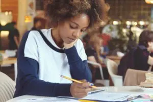 Oficina educativa no centro comunitário do Parque Hipólito tem inscrições abertas