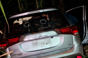 Veículo usado em explosão de carro-forte é localizado em canavial do bairro Tatu